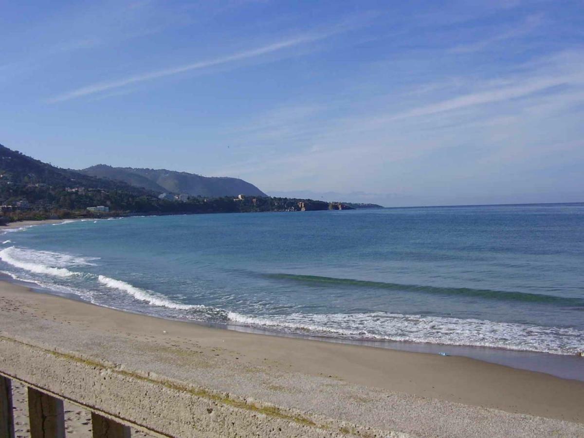 Green Villa Sand Beach Center Close Sea Veiw Cefalu Luaran gambar